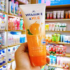Vitamin E& Vit C Face wash