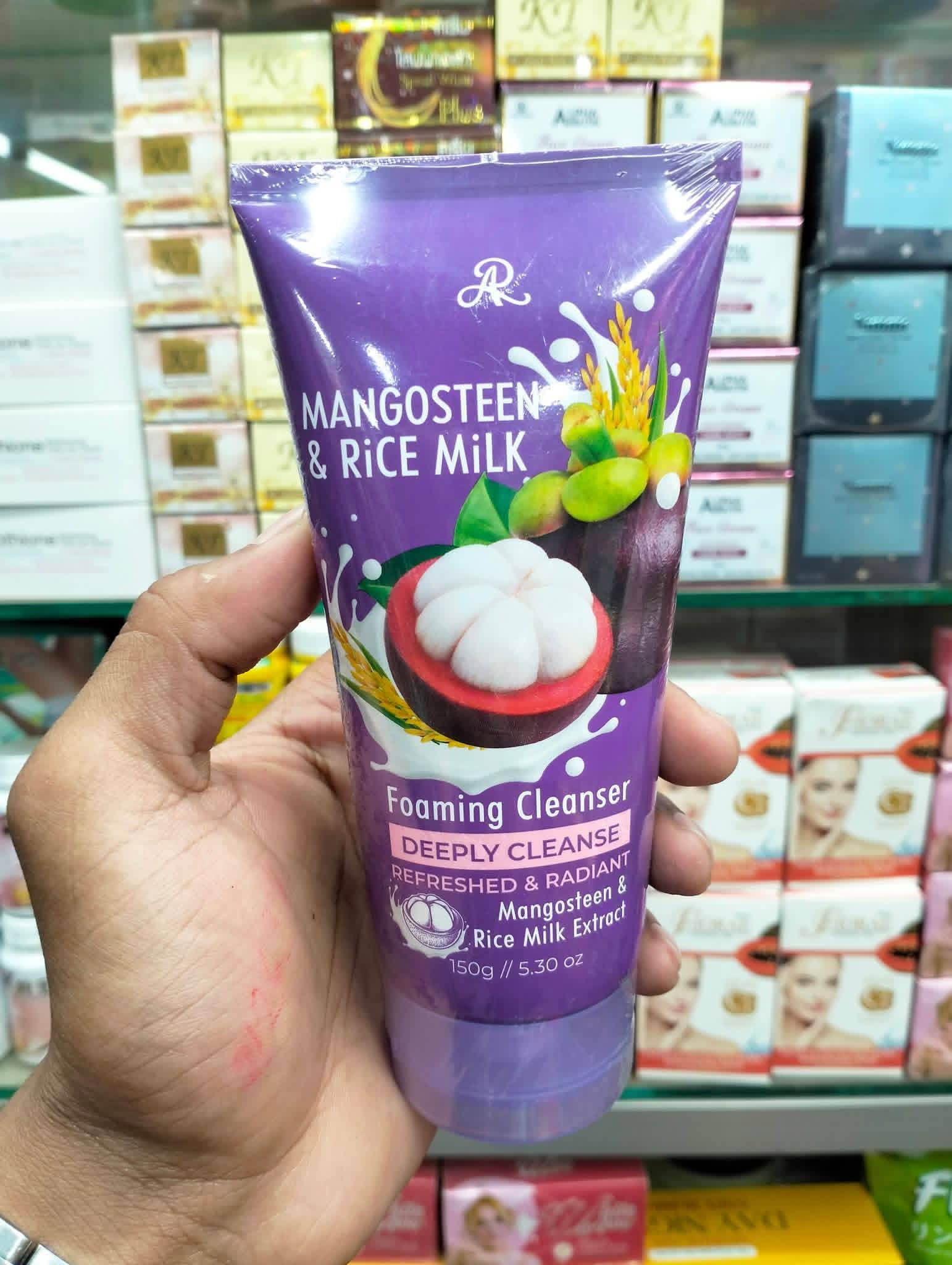 Mangosteen & Rice Milk Foaming Cleanser