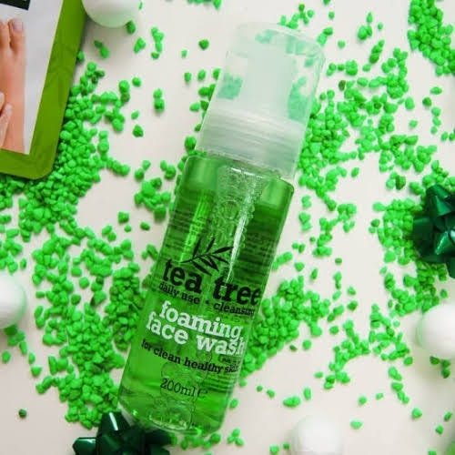 Tea Tree Foaming Face Wash